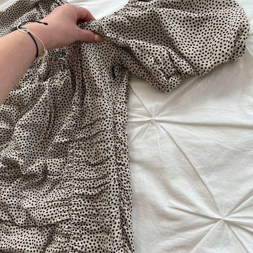 Zara Polka Dot Mini Dress with Puff Sleeves - Picture 8 of 10